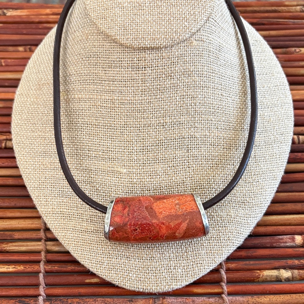 Silpada Sponge Coral Pendant Necklace 18”-20”